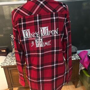 Hot Topic Once Upon A Time Red Plaid Button-Down Shirt Sz XL